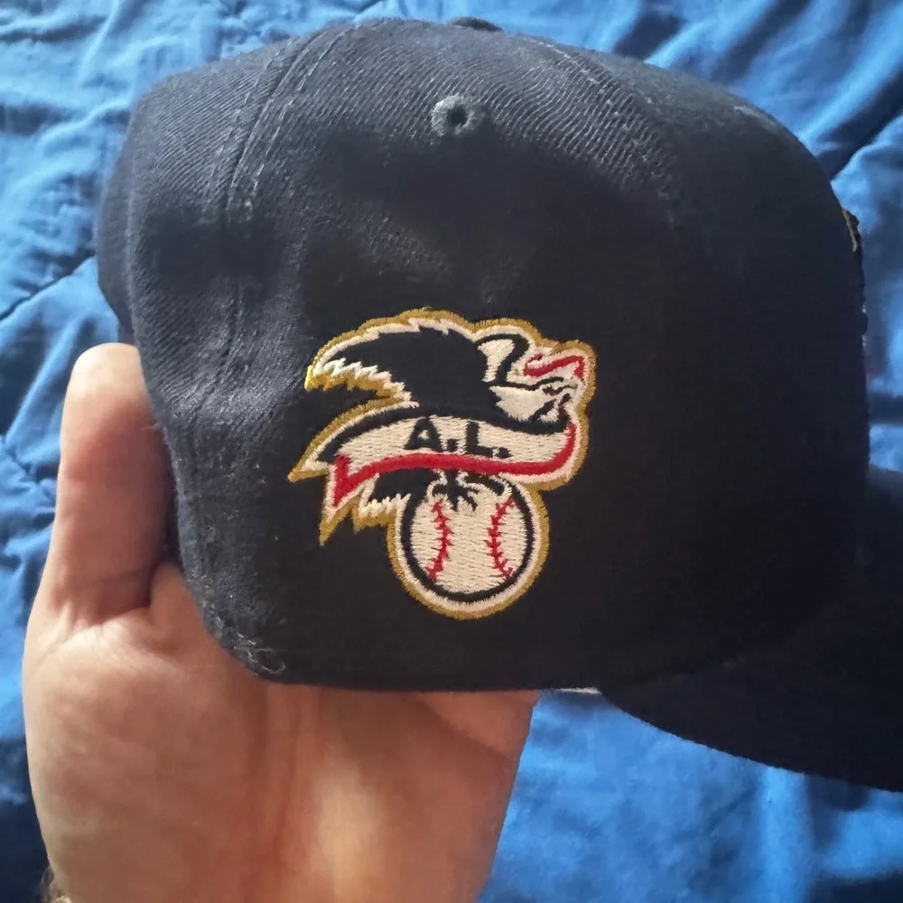 Boston Red Sox 2018 4th of July Hat - Picture 2 of 4